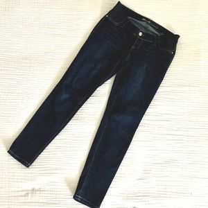 Seven7 side Panel Maternity jeans with skinny leg